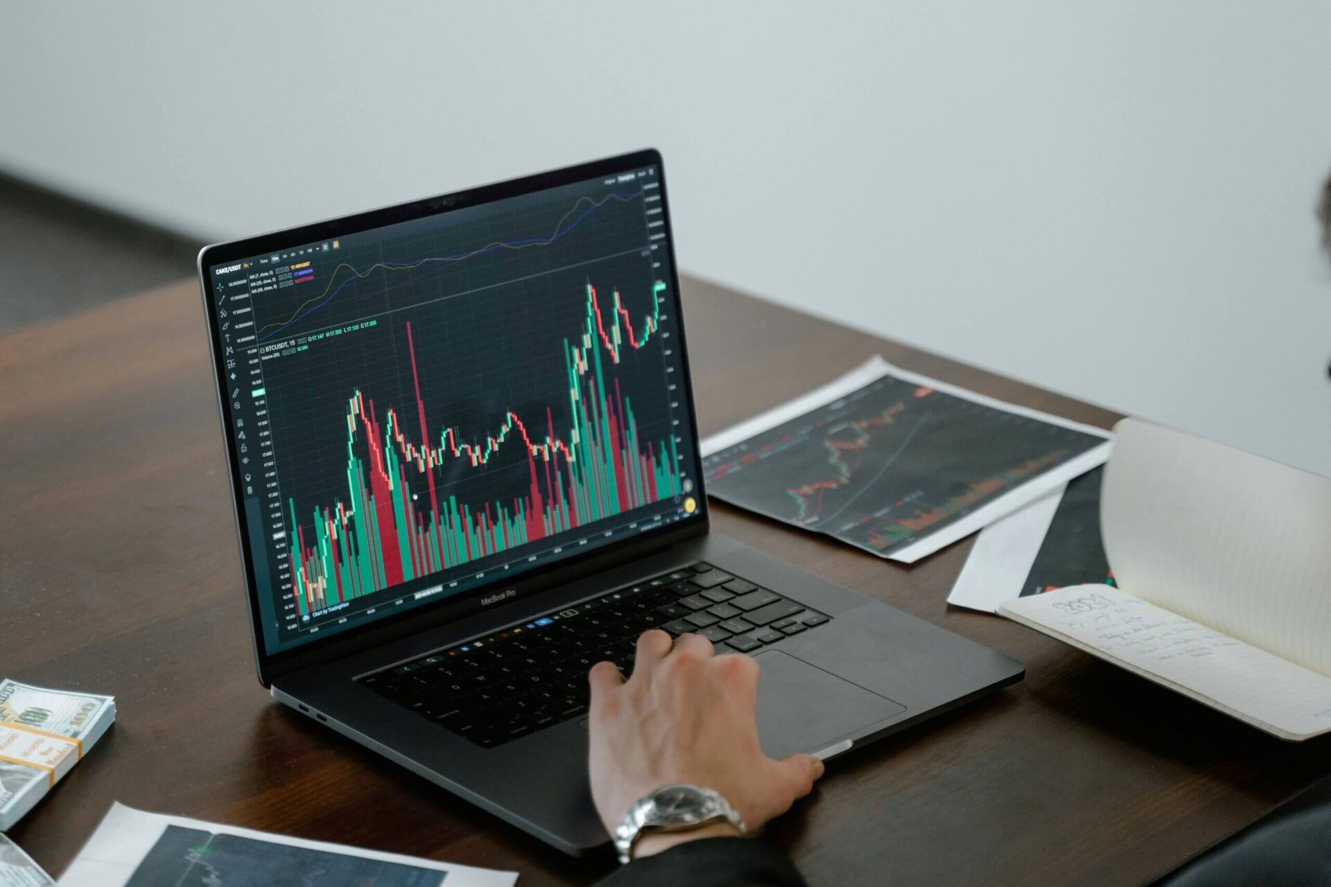 Forex trading 2024 is full of opportunities for those who are prepared to seize them. By staying informed about the latest trends, practicing good risk management, and using a top-notch platform like Finxo Capital, you can enhance your trading experience and increase your chances of success.