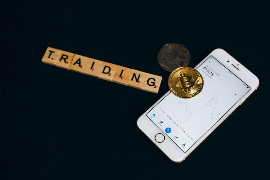 In summary, forex trading tips in South Africa are essential for navigating the complex and dynamic world of currency trading. By following the strategies outlined in this article, staying informed on market news, and choosing a reliable platform like Finxo Capital, traders can enhance their trading experience and improve their chances of success.