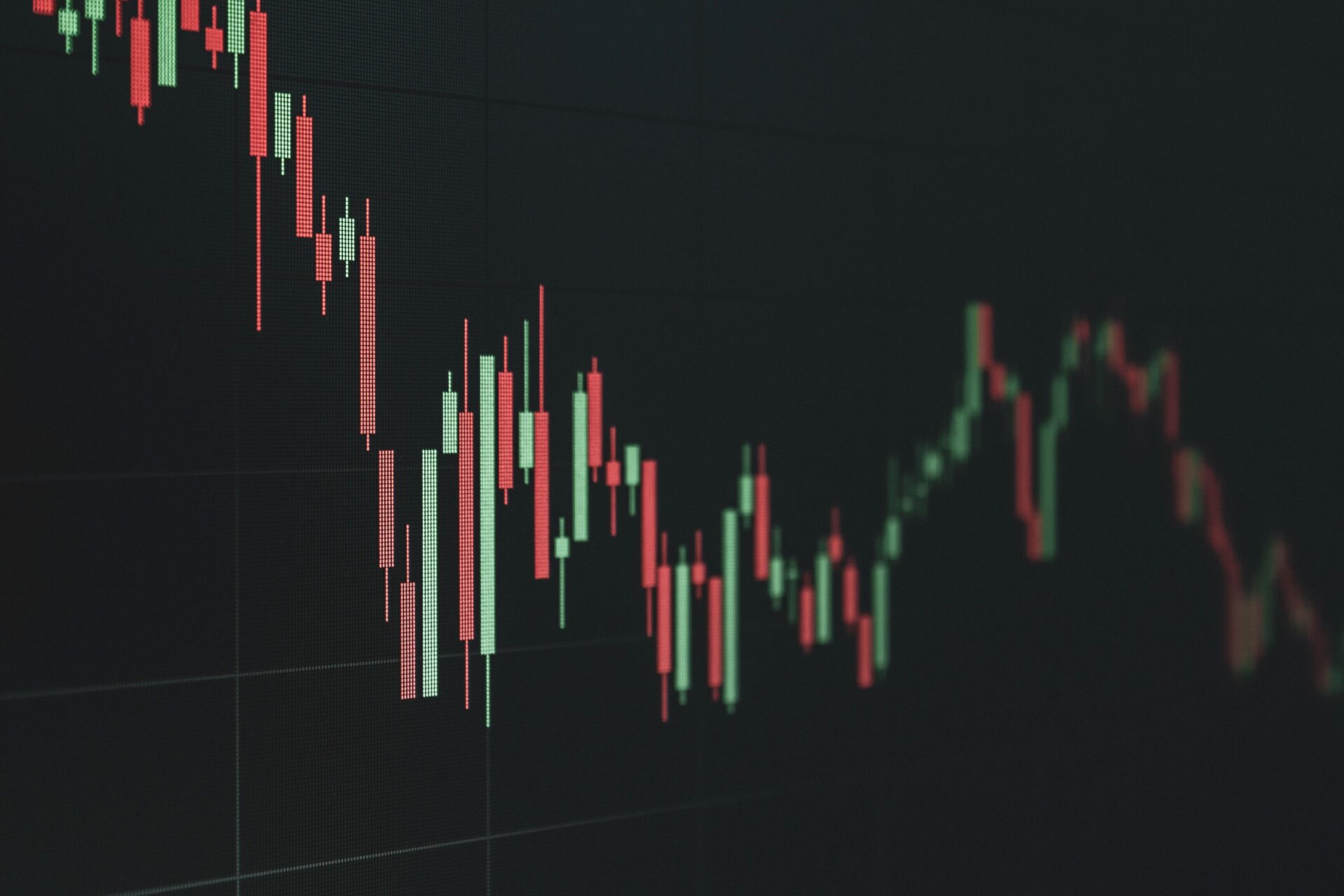 Learning how to trade futures in 2024 can open up a world of trading opportunities, from commodities to financial indices.